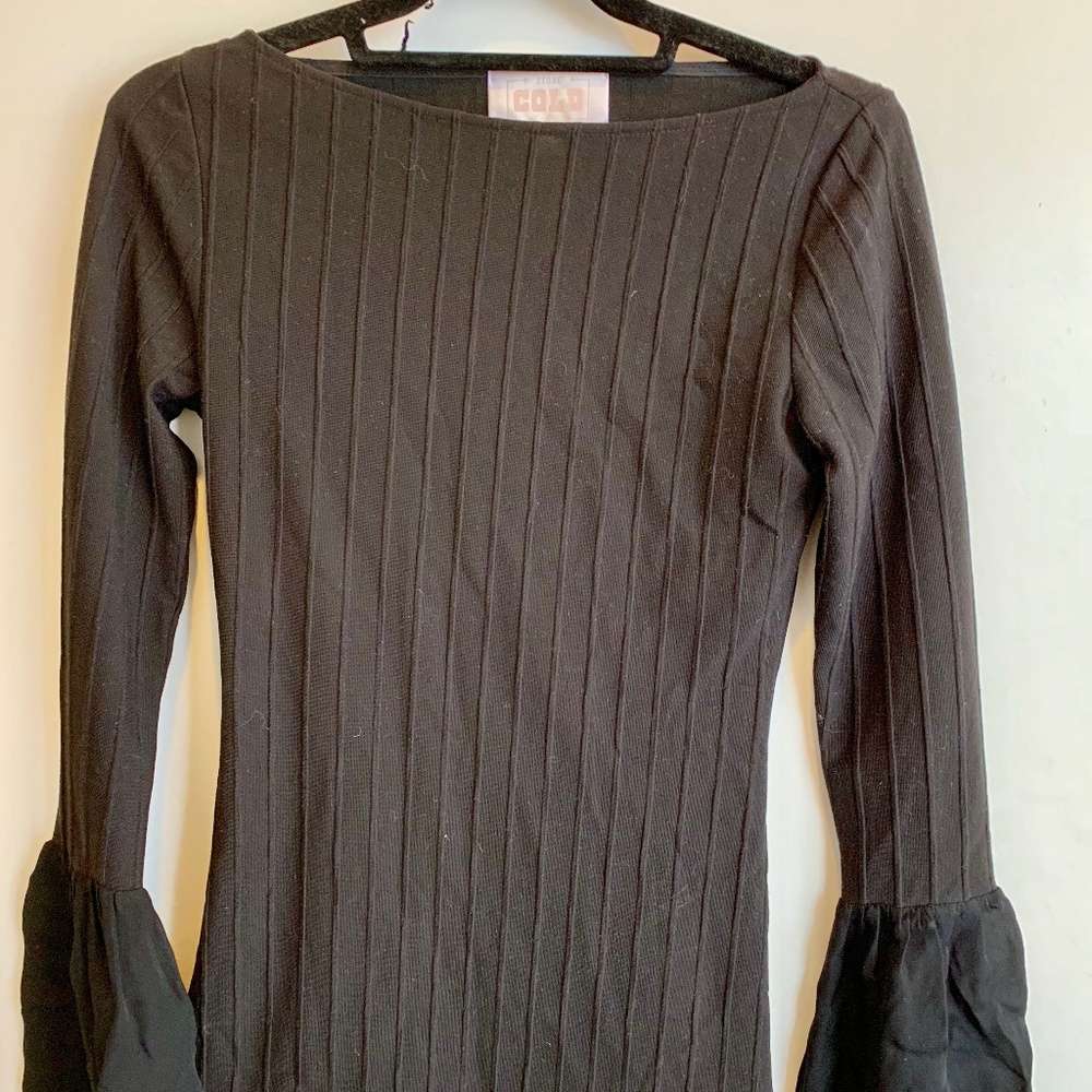 Stone Cold Fox black top